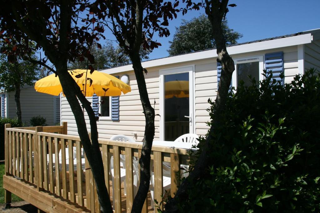 Camping De La Baie Hotel La Trinité-sur-Mer Camera foto